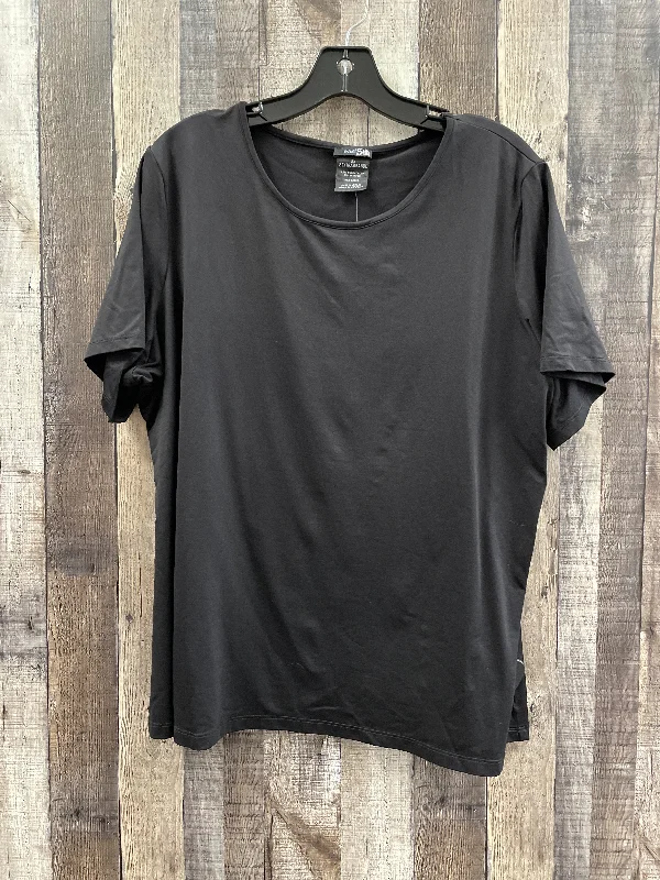 Top Short Sleeve By East 5th In Black, Size: 2x